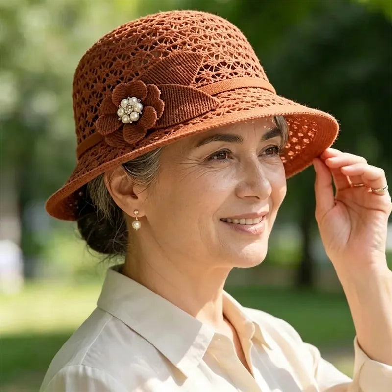 👒 Elegancki kapelusz przeciwsłoneczny z ażurowym plecionym wzorem, zapewnia skuteczną ochronę przed promieniami słonecznymi.
