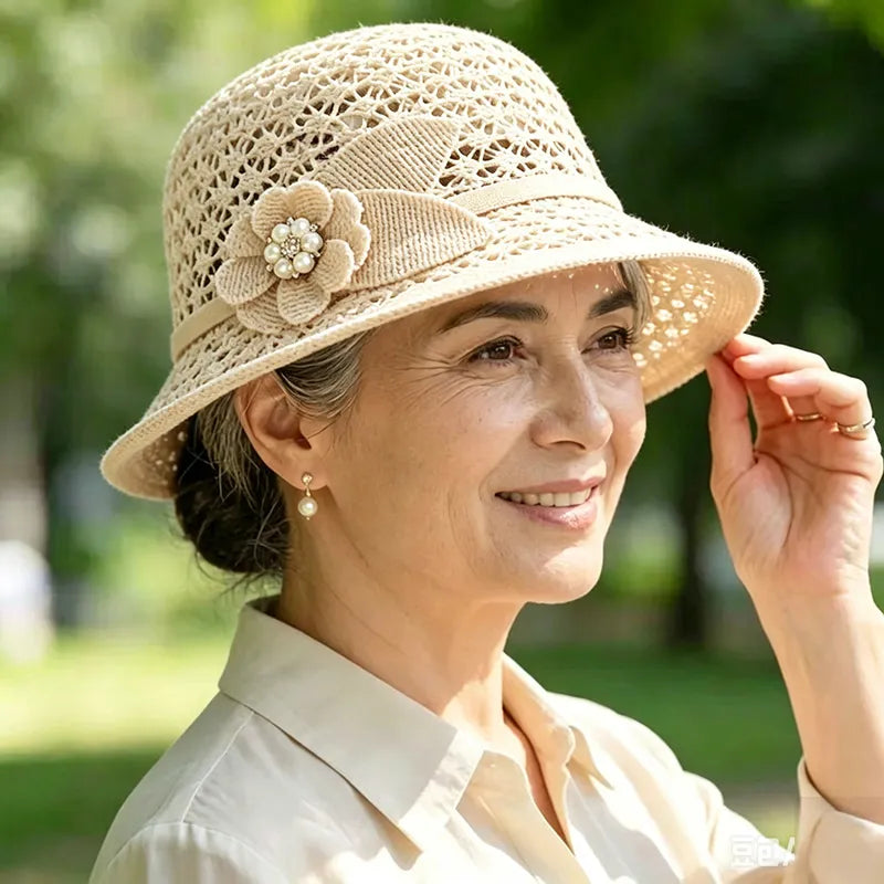 👒 Elegancki kapelusz przeciwsłoneczny z ażurowym plecionym wzorem, zapewnia skuteczną ochronę przed promieniami słonecznymi.