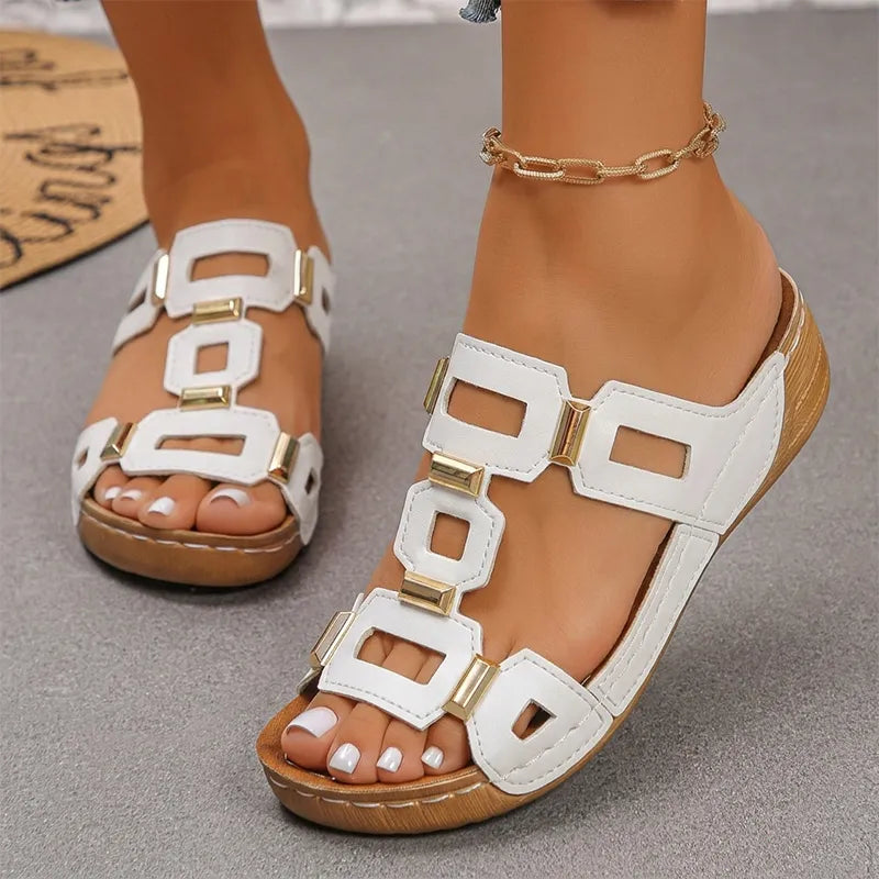 👡【Wygodne, brak zmęczenia podczas chodzenia】Sandały w stylu retro na platformie i koturnie (ortopedyczne)